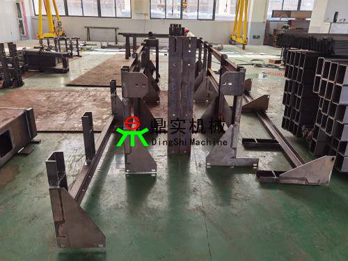 東陽(yáng)鋼結構噴漆車(chē)間